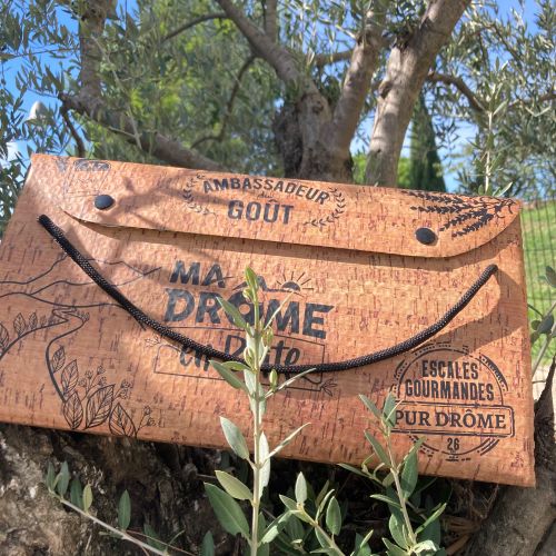 Ma Drôme en Boite Symphonie d'olives truffe noire Nyons provencale huile prestige cadeau