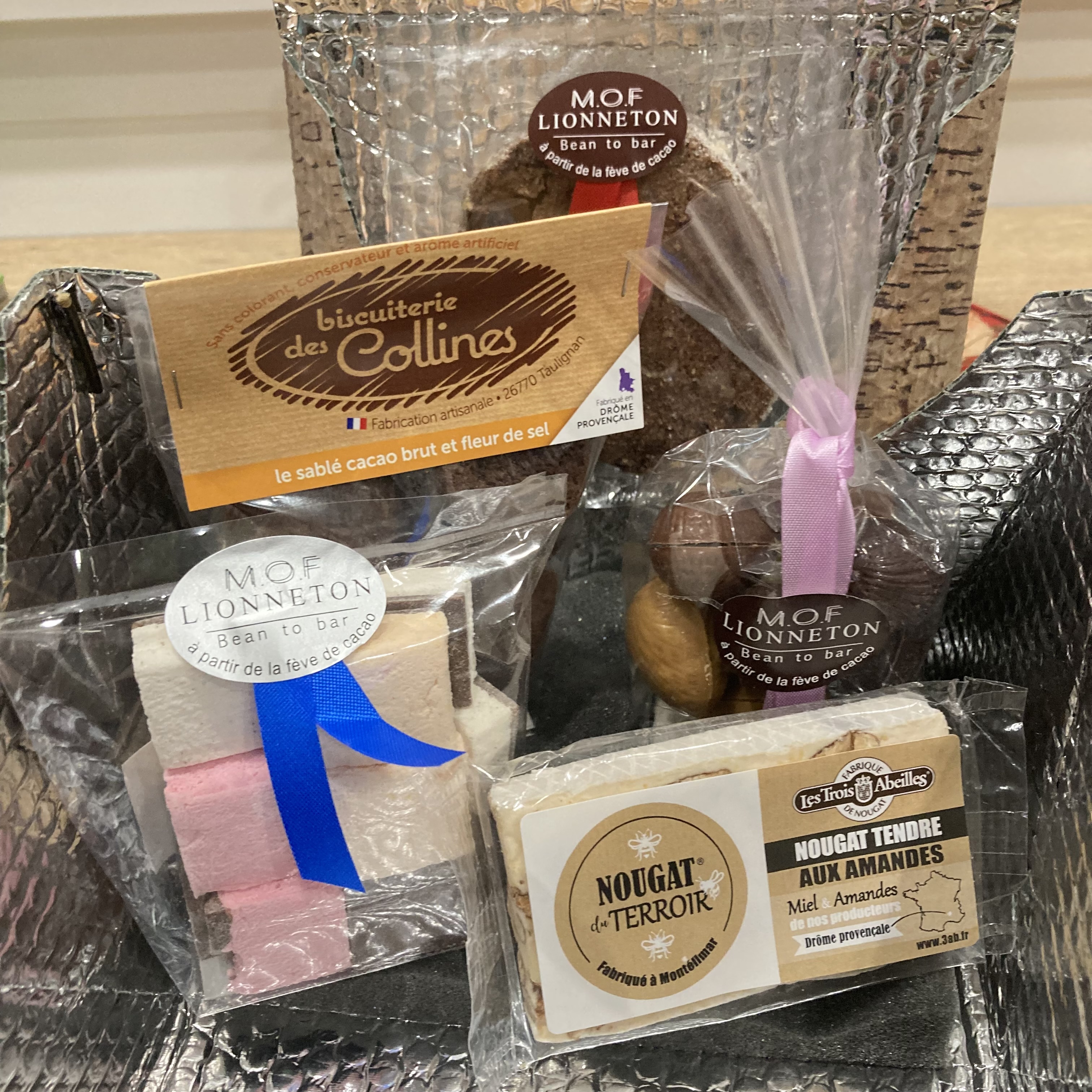 Ma Drôme en Boite Pâques chocolat cadeau oeufs local gourmand idée plaisir offrir 3